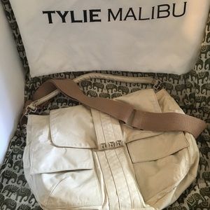 Tylie Malibu crossbody bag